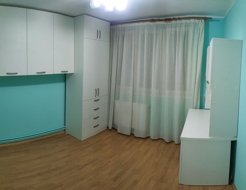 Vand apartament 3 camere Politehnica proprietar