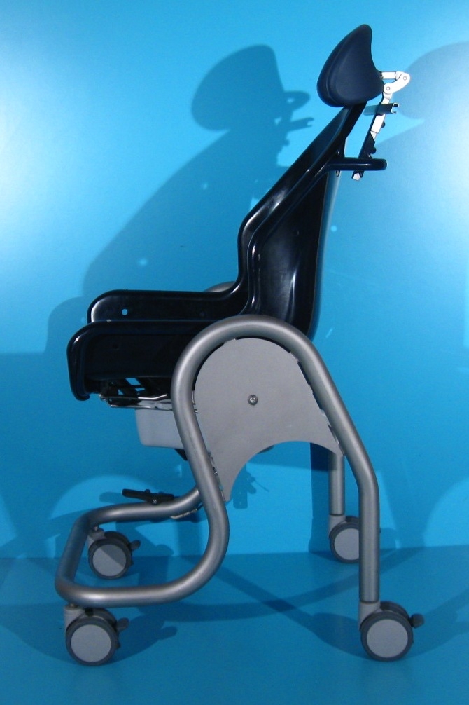 Scaun de dus si WC din aluminiu latime sezut 40 cm