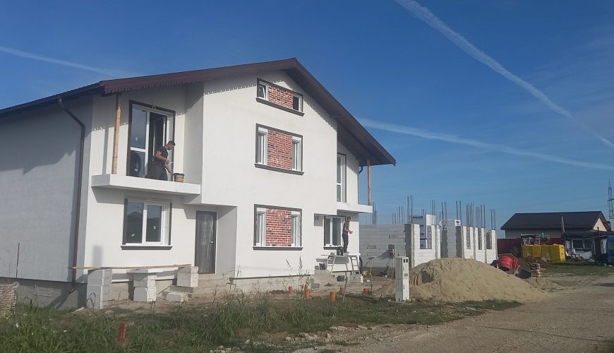 Vând casa în comuna Berceni Ilfov