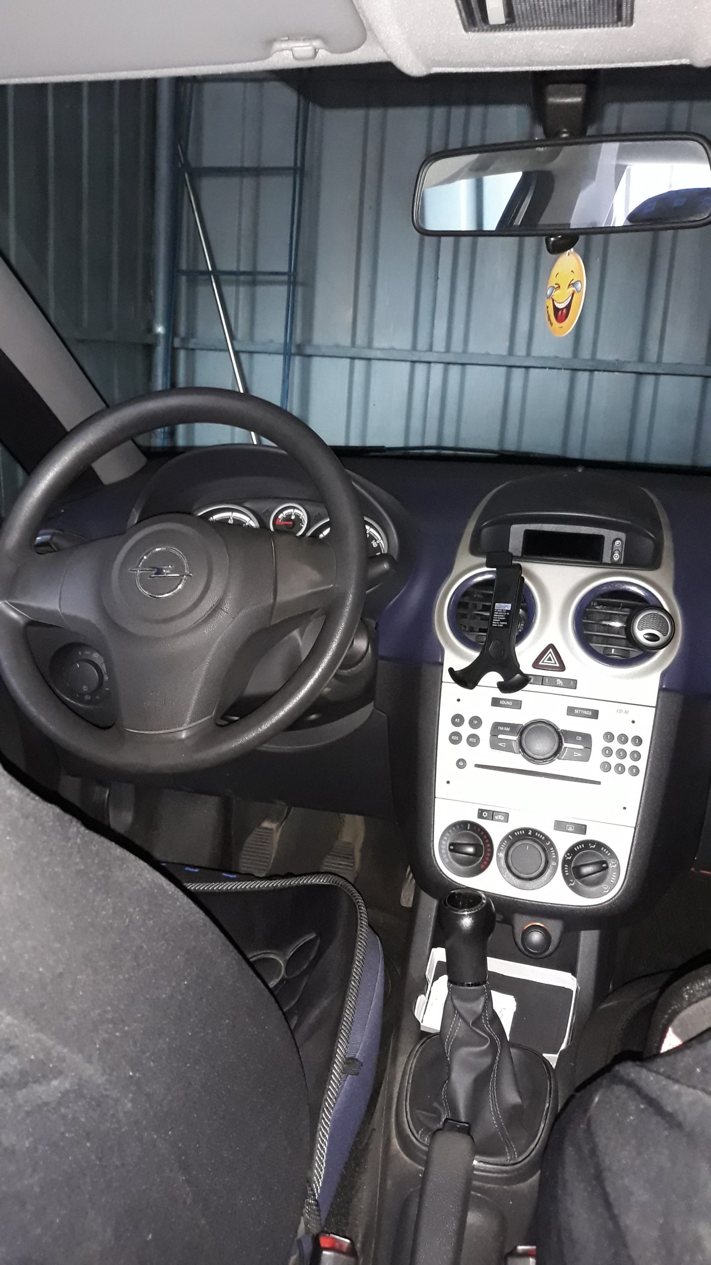 Opel Corsa 1,4 cauta un cumparator serios