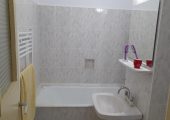Apartament,garsoniera,o camera,de inchiriat,ieftin dar cu conditii,doar unei femei singure,Constanta