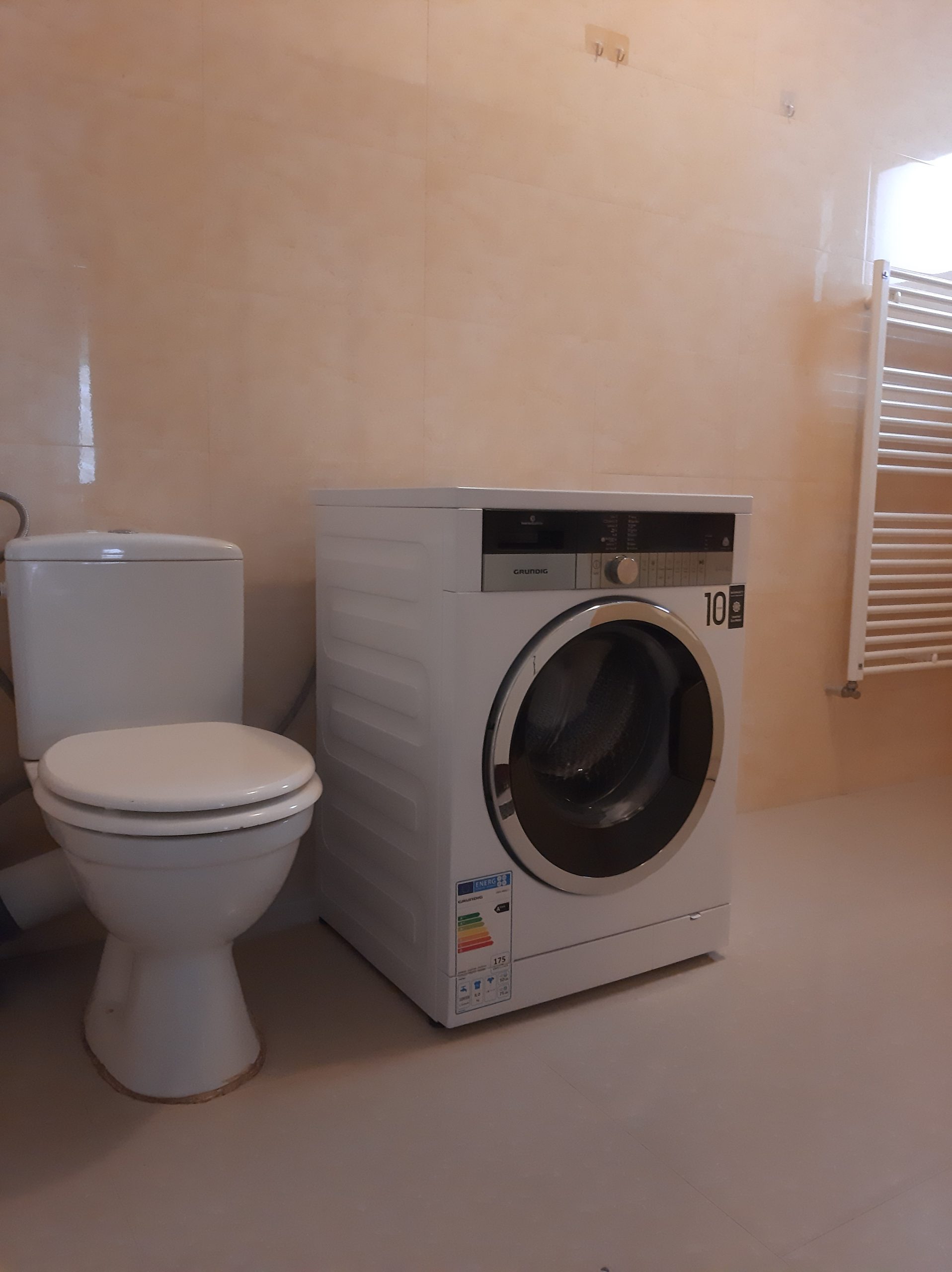 Inchiriez ap.2 camere Prelungirea Ghencea