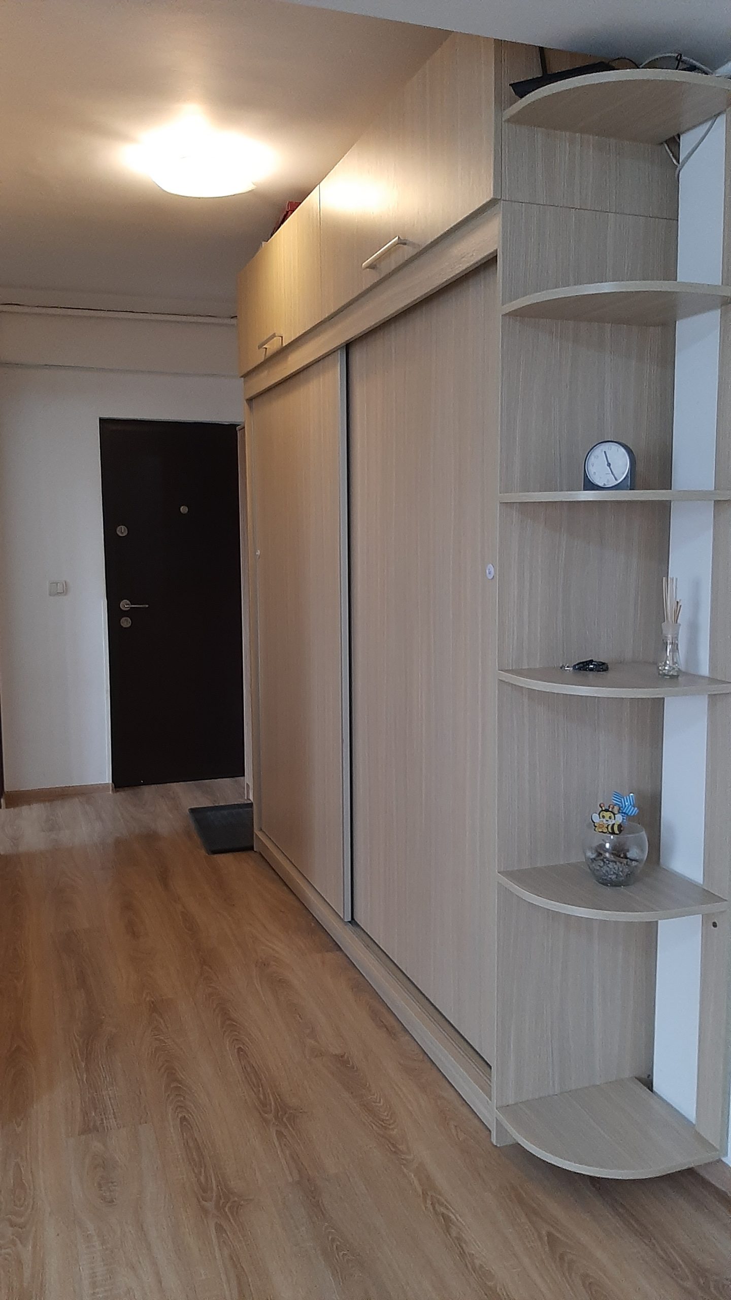 Inchiriez ap.2 camere Prelungirea Ghencea