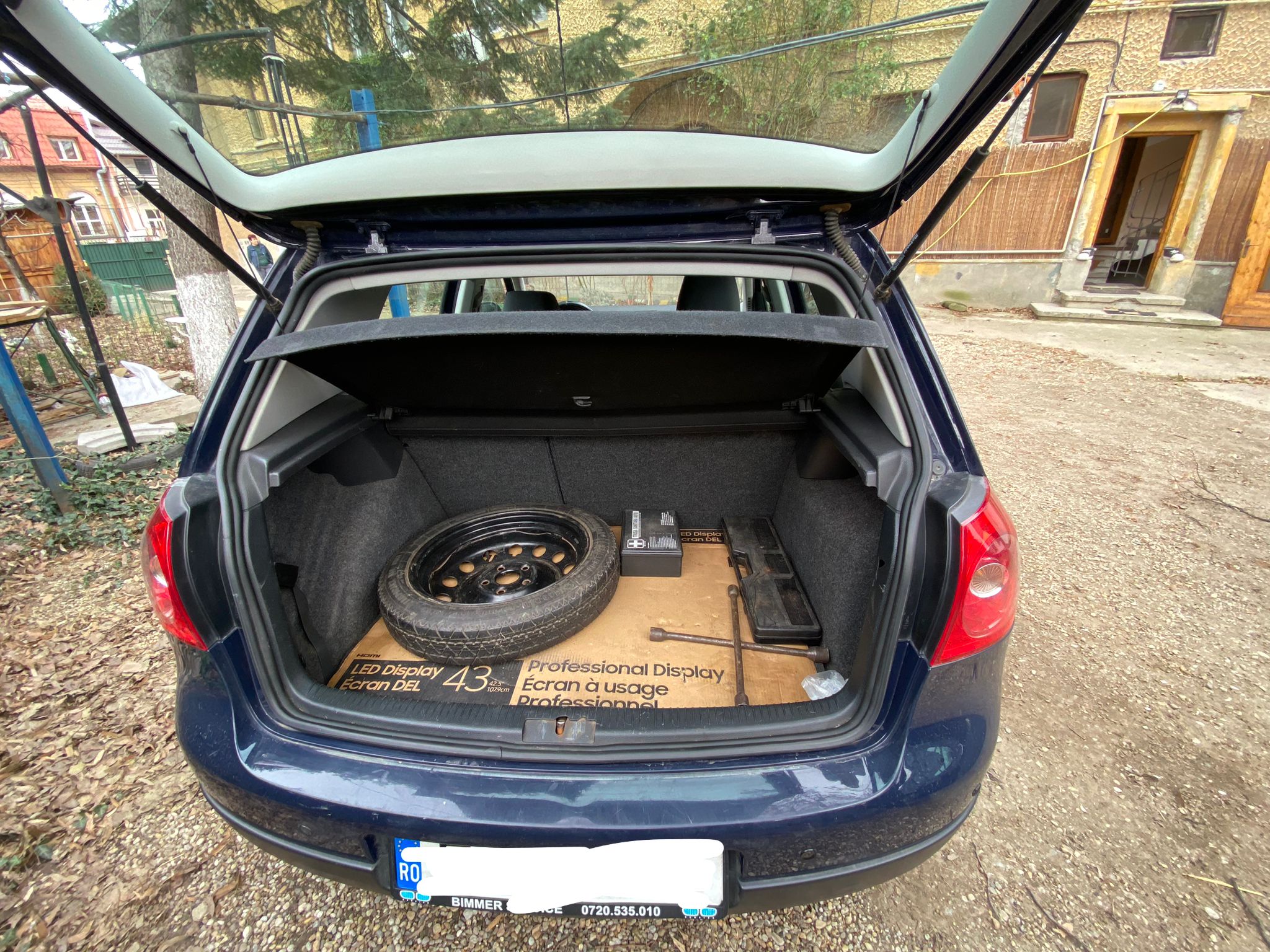 Vând Volkswagen golf 5