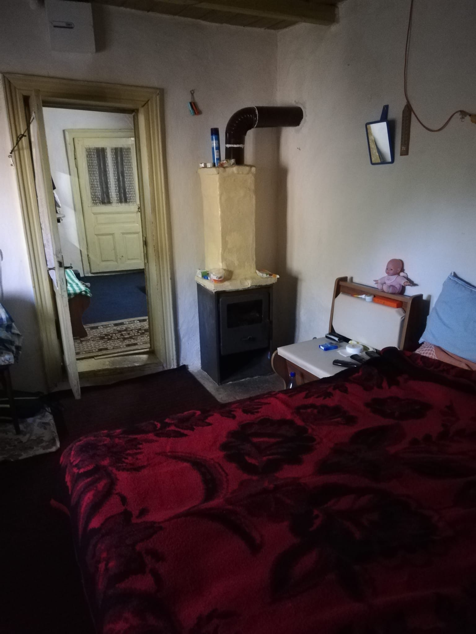 Casa și curte la țară în Bărcănești, jud Ialomița