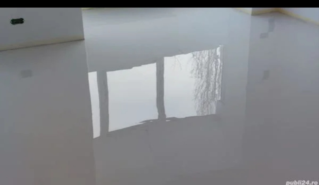 Pardoseli epoxidice