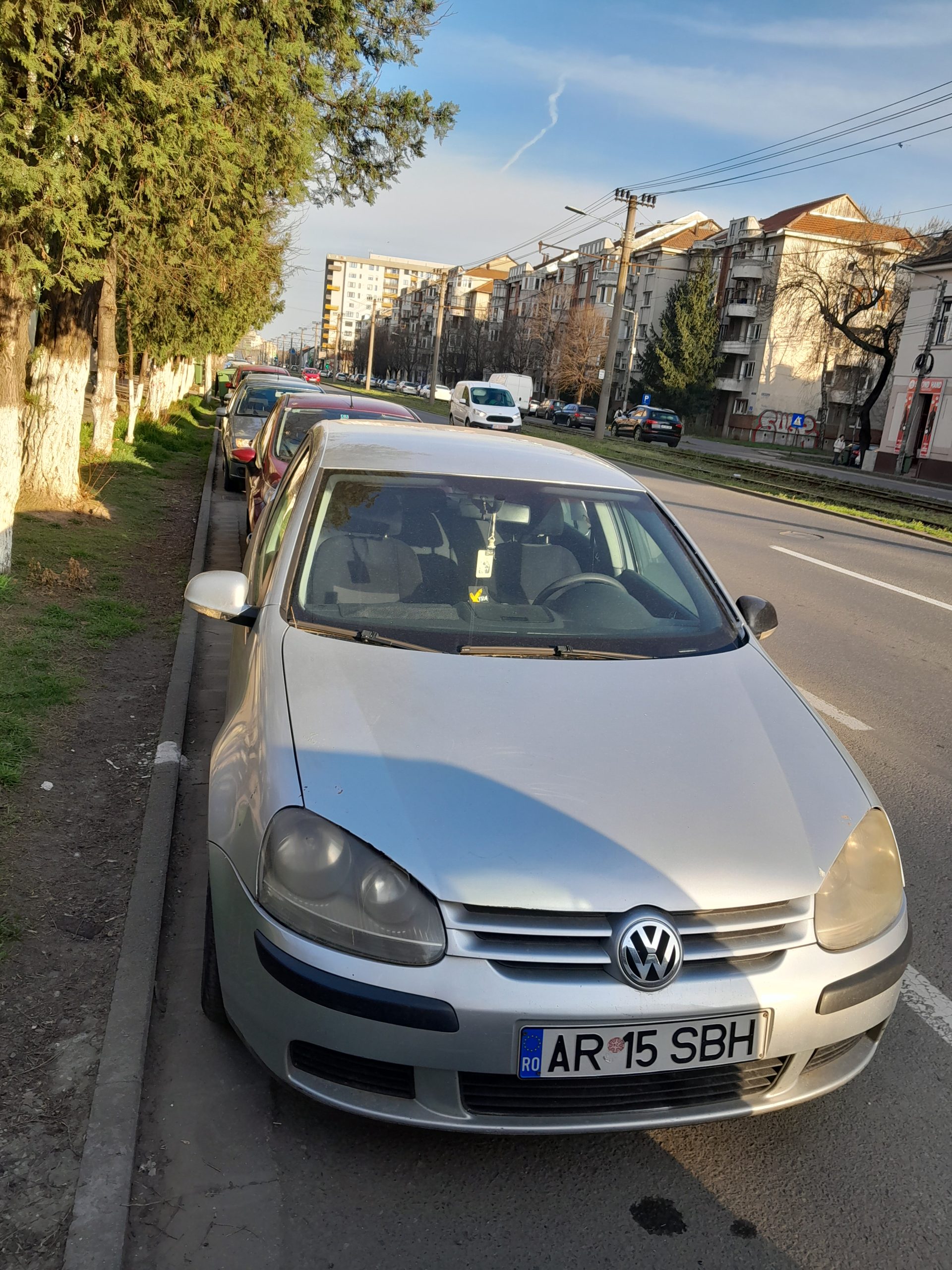 Mai multe detalii la telefon