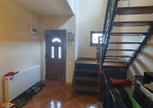 Casa modesta si frumoasa de vanzare Brasov