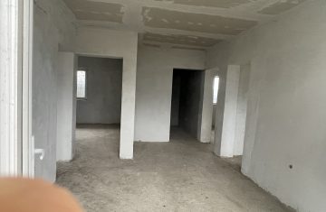 B7747EC7-CDD0-4786-8F03-37D962A9D49E