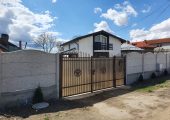 Privat vând casă P+M+ teren 1000mp cu varianta de schimb