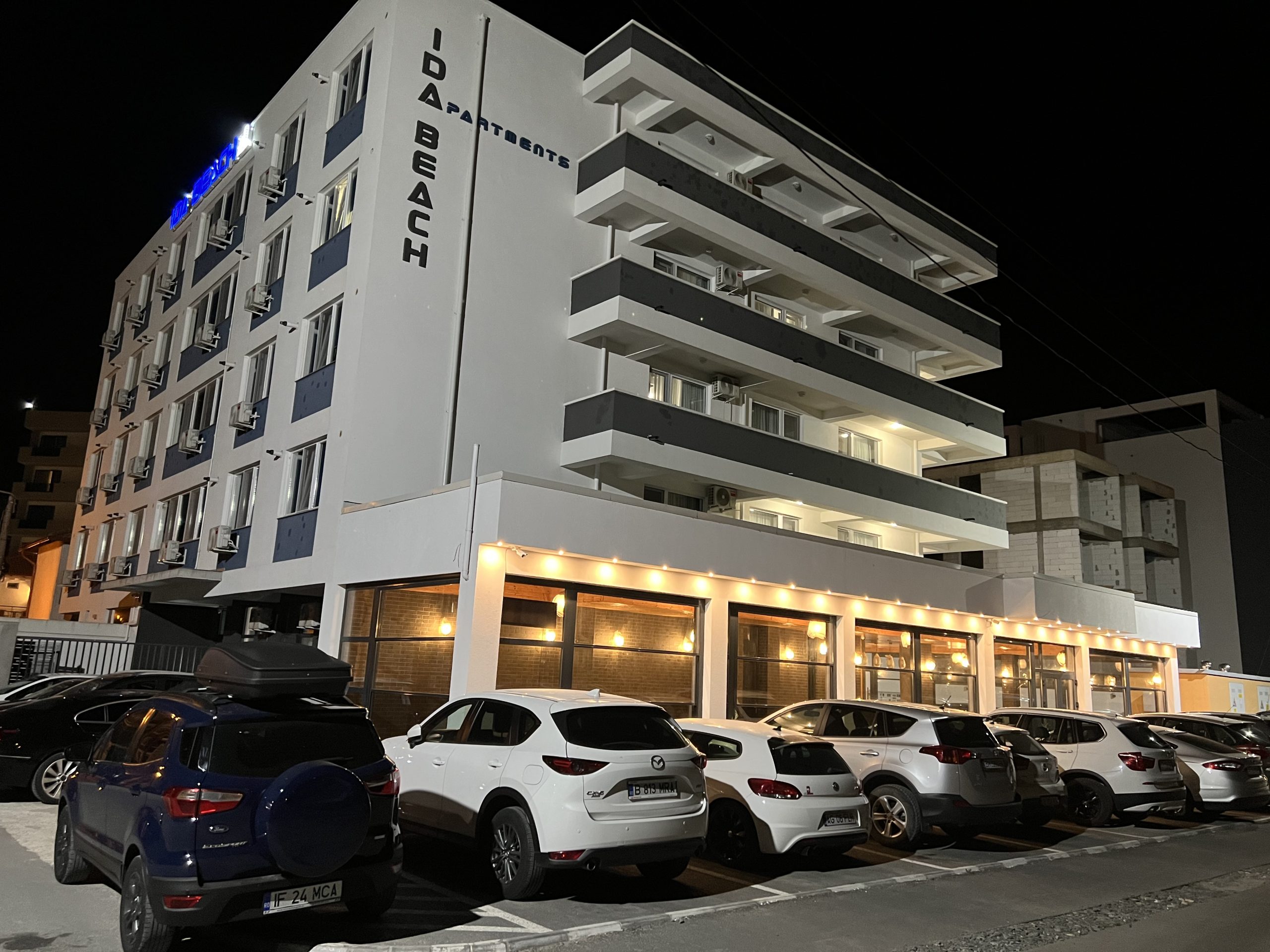 De inchiriat ! Spatiu Comercial-Terasa – Autoservire Mamaia – Navodari