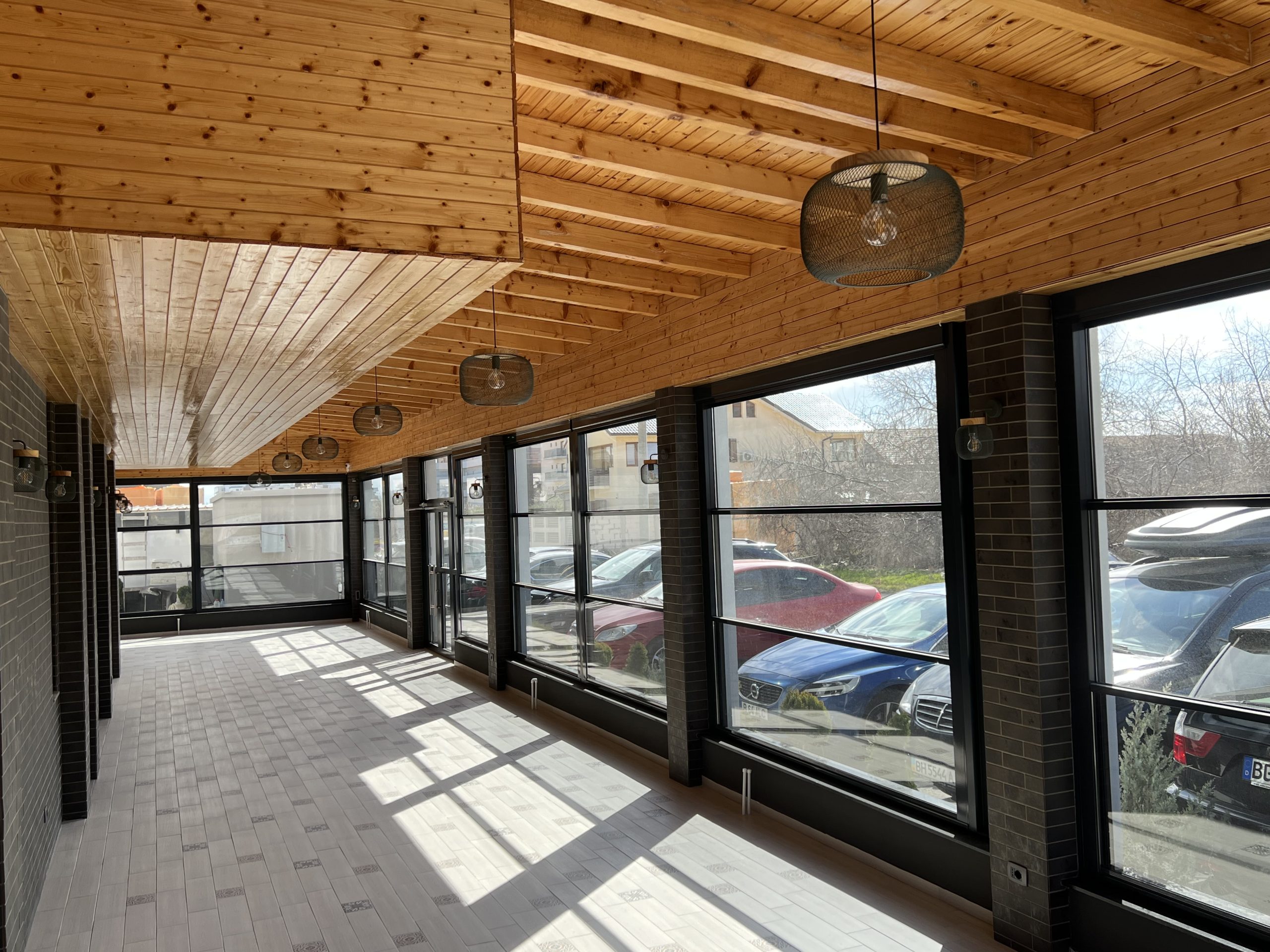 De inchiriat ! Spatiu Comercial-Terasa – Autoservire Mamaia – Navodari