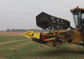 Accesoriul “Ettaro” este utilizat pentru recoltarea de soia 5-10.5m