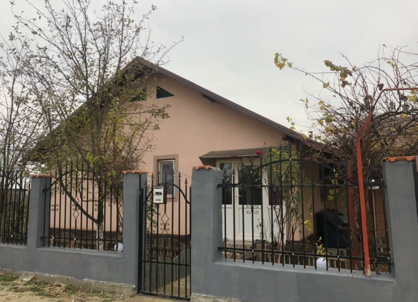 Vand casa la 27km de Bucuresti