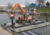 Used clamp for open piles KCN 40