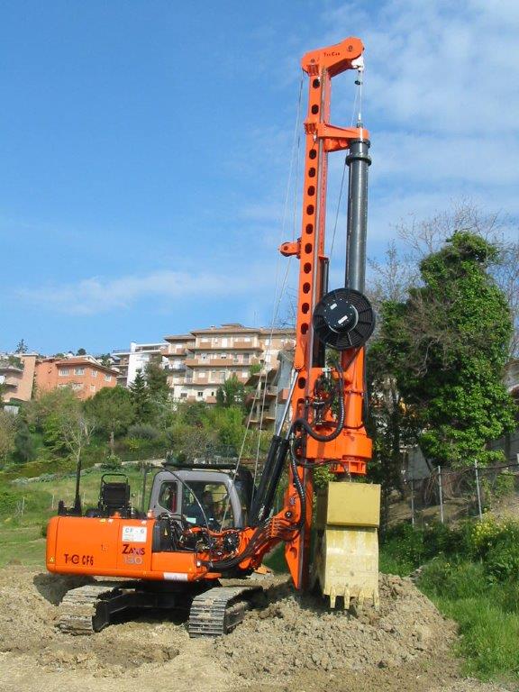 New piling / drilling rig Tescar CF6 DW