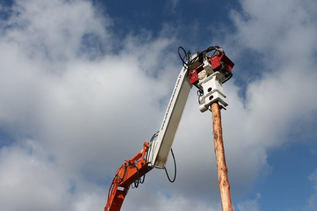 Used clamp for open piles ACN 40