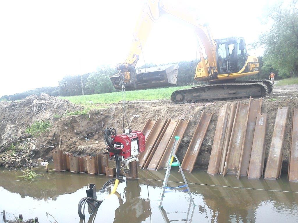 Vibro hammer OVR 60S excavator mounted