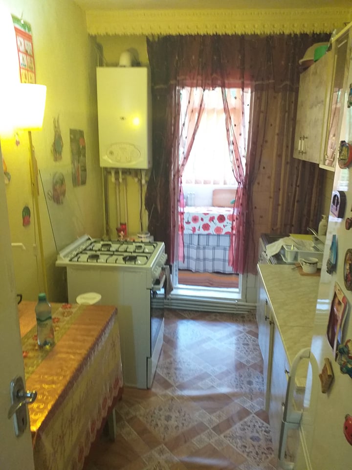 Alexandru Cel Bun Familial apartament 3 camere 60 mp cu CT