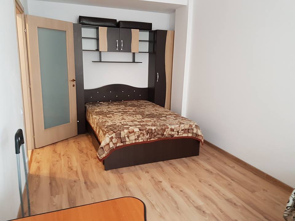 Capat CUG Cartierul Visoianu apartament 1 camera decomandat 38 mp cu CT