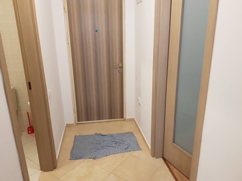 Capat CUG Cartierul Visoianu apartament 1 camera decomandat 38 mp cu CT