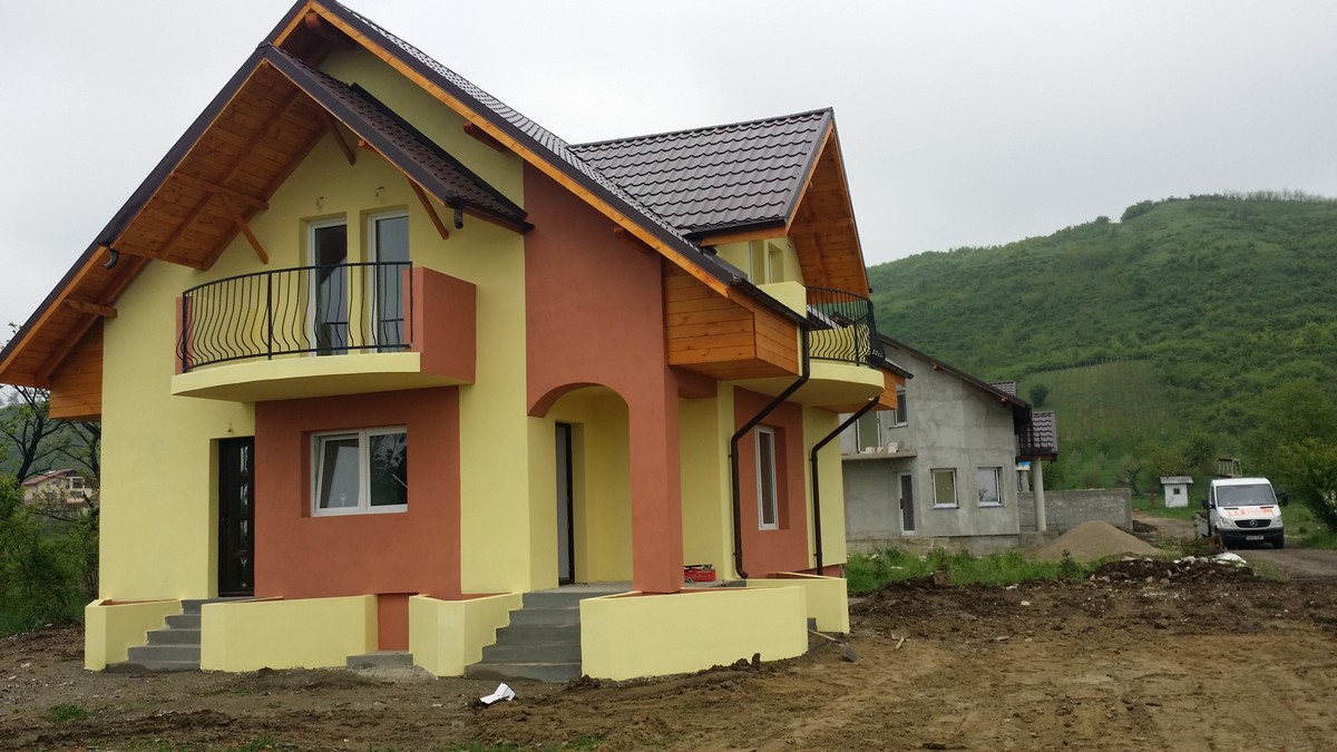 Construim case/apartamente in toate fazele de executie
