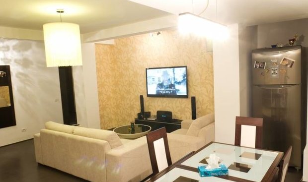 Apartament cu 2 camere complet mobilat si utilat ,cu parcare,aproape de Metro Voluntari si Gradinita