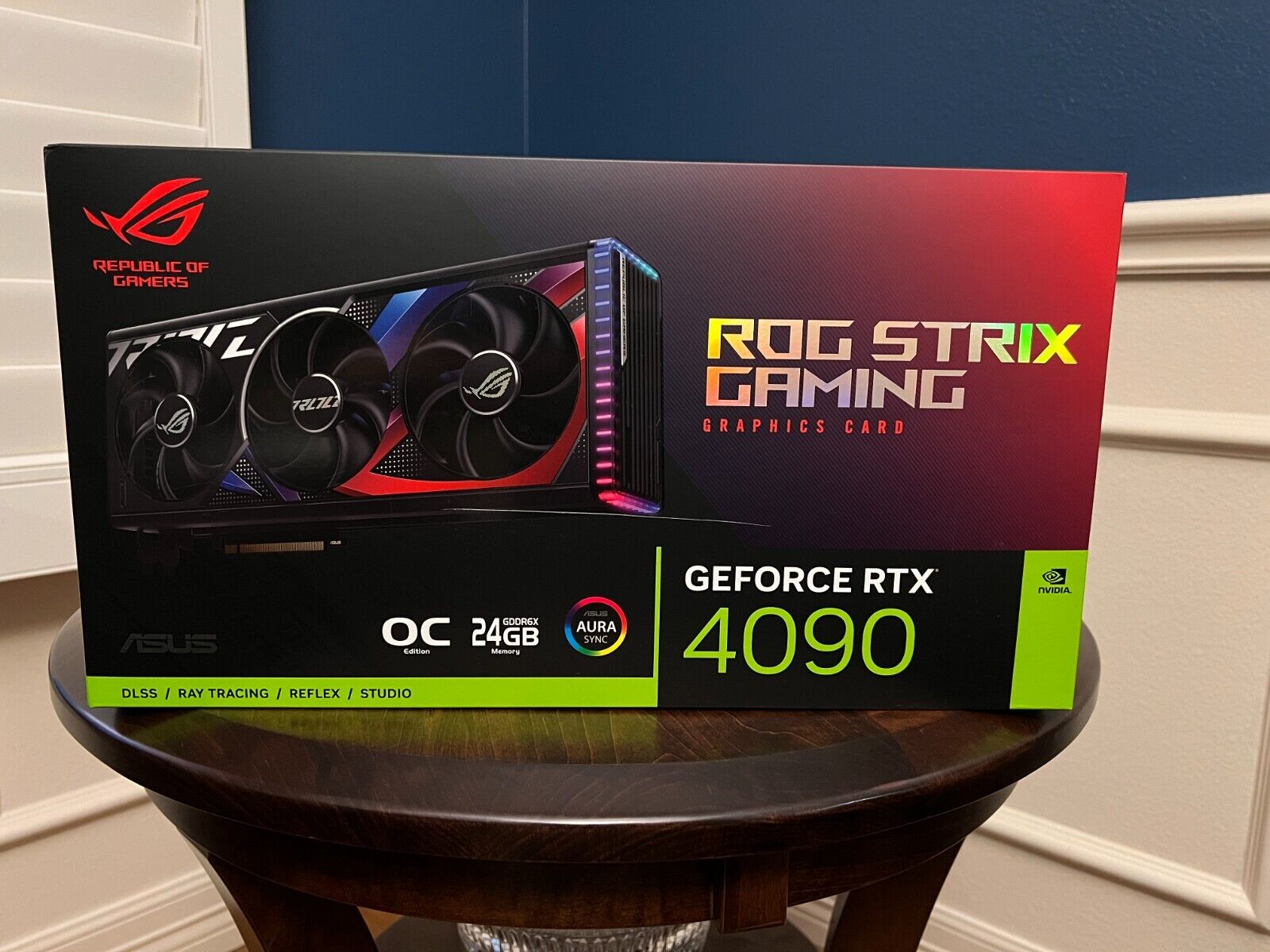 De vânzare ASUS ROG Strix GeForce RTX 4090 OC 24 GB GDDR6X