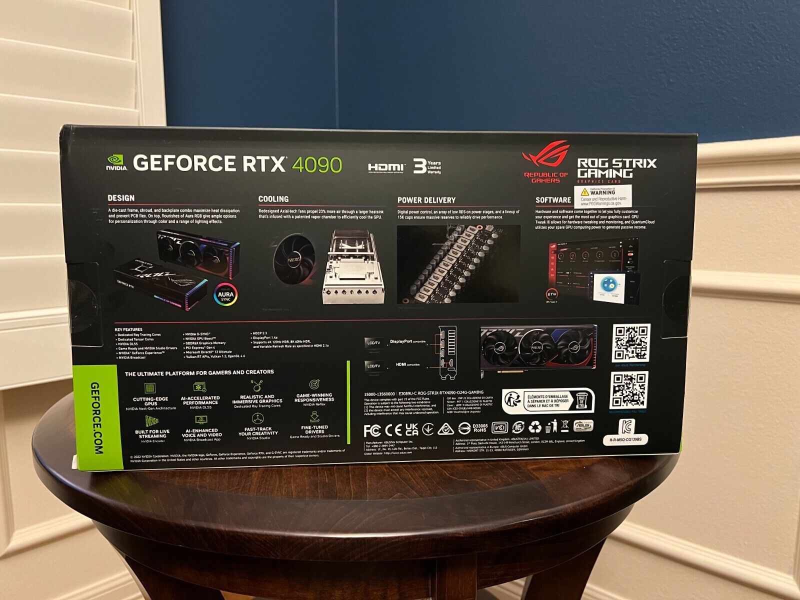 De vânzare ASUS ROG Strix GeForce RTX 4090 OC 24 GB GDDR6X