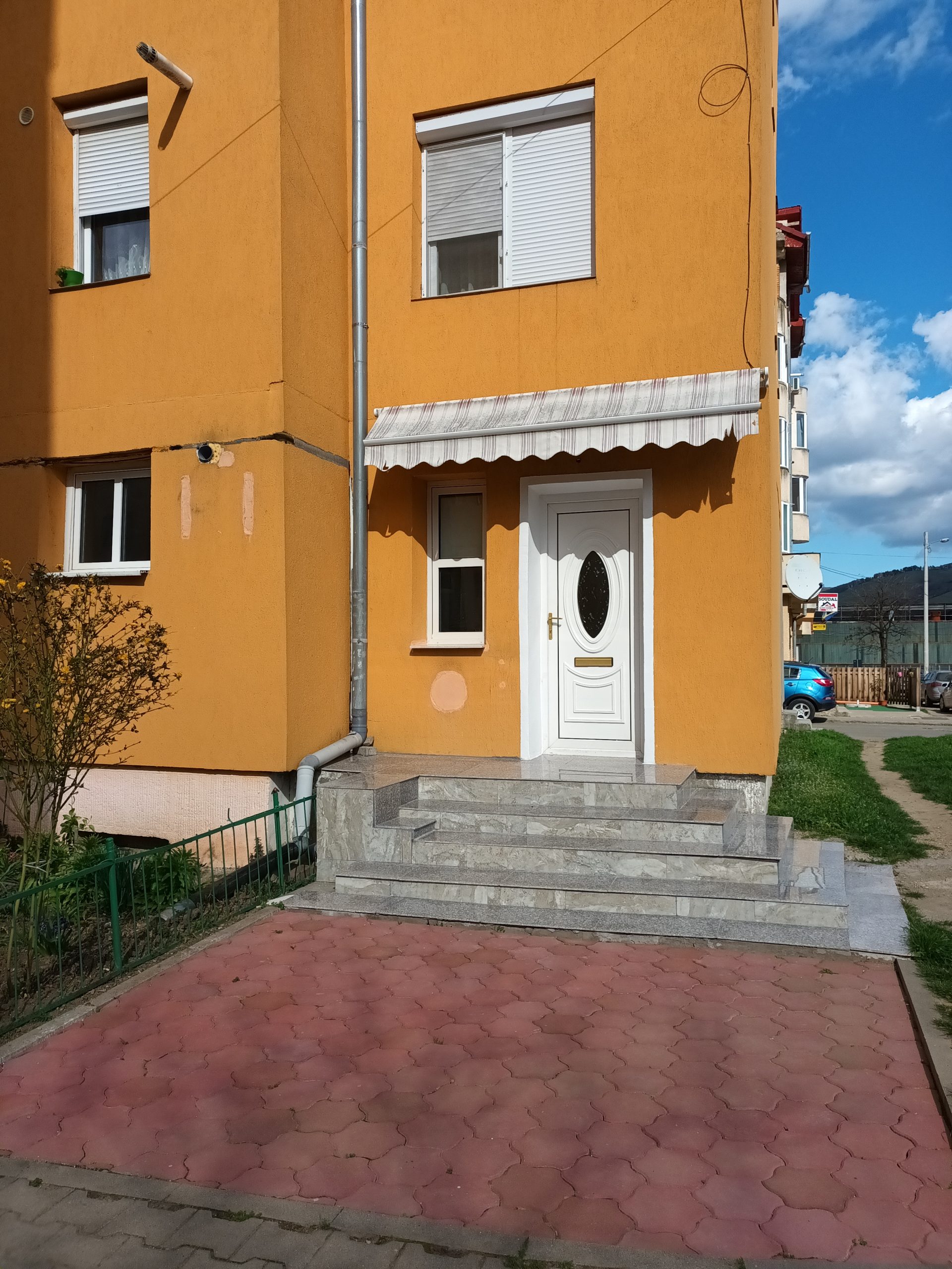 Spatiu comercial,33m/p,loc.CUGIR,jud.Alba