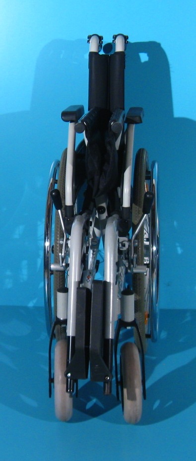 Scaun cu rotile handicap BB latime sezut 43 cm