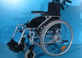 Scaun cu rotile handicap din aluminiu Drive latime sezut 42 cm