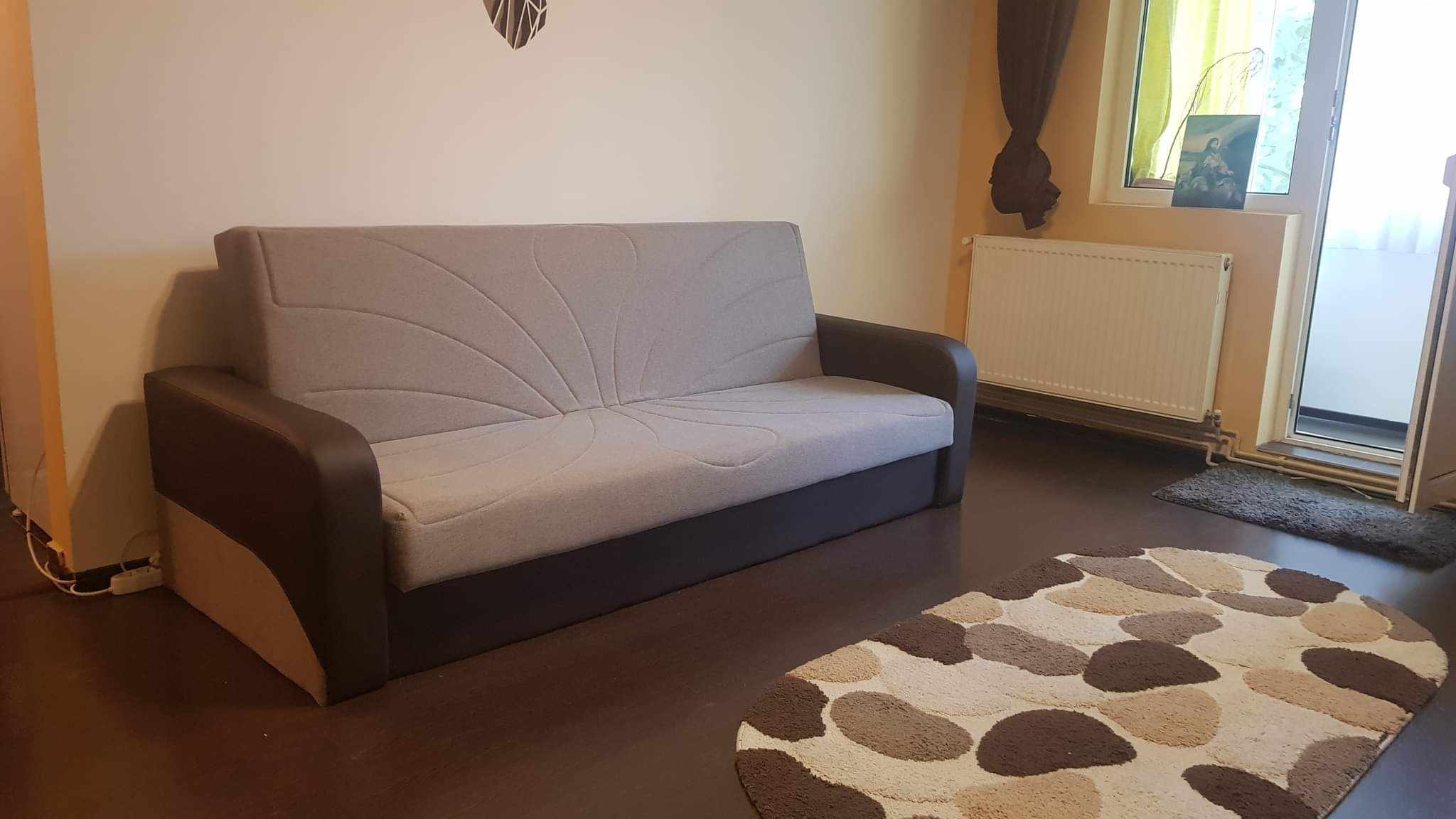 Alexandru Cel Bun Zimbru apartament 3 camere 65 mp cu CT