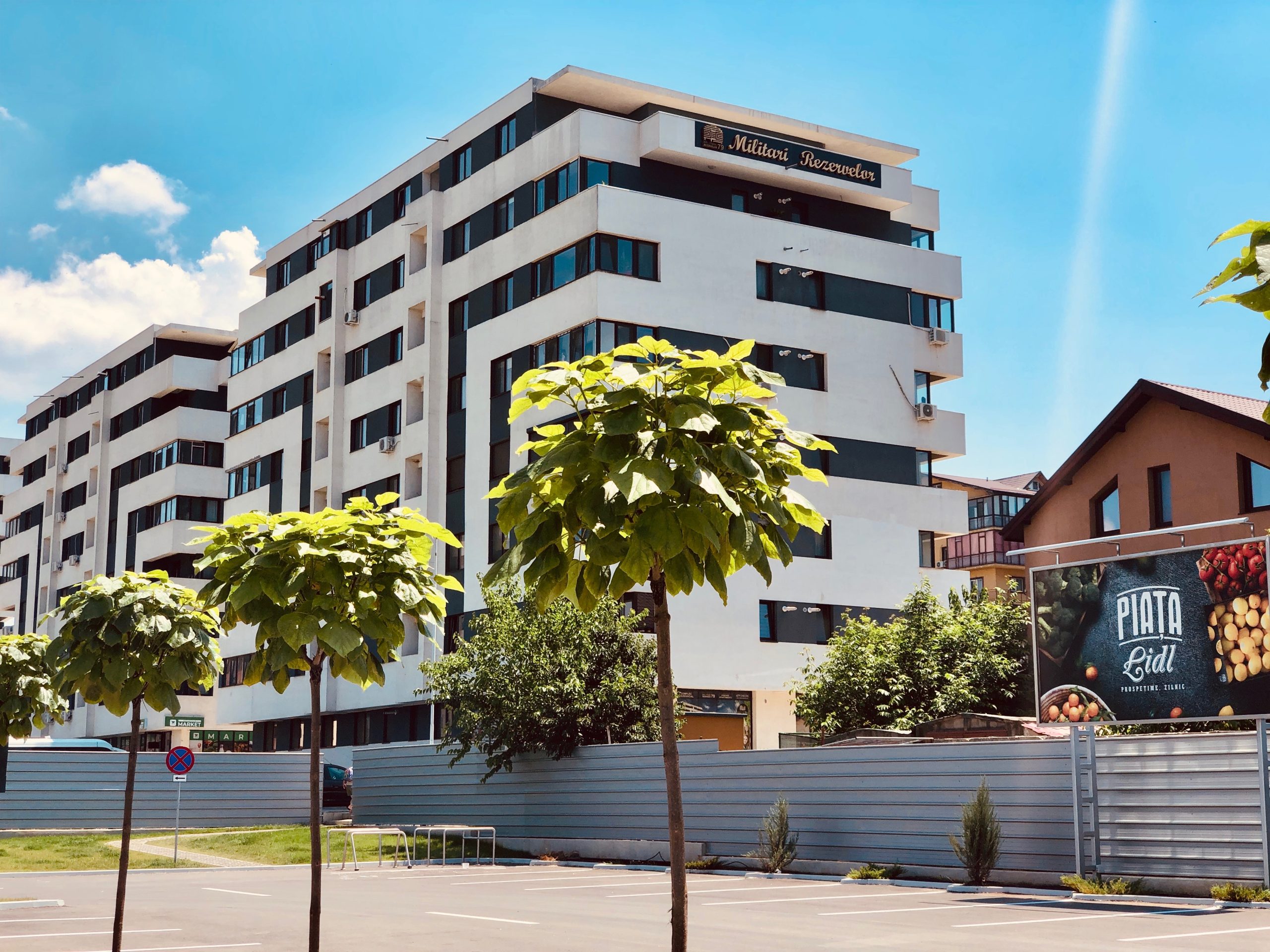spatiu comercial de inchiriat in Militari Residence