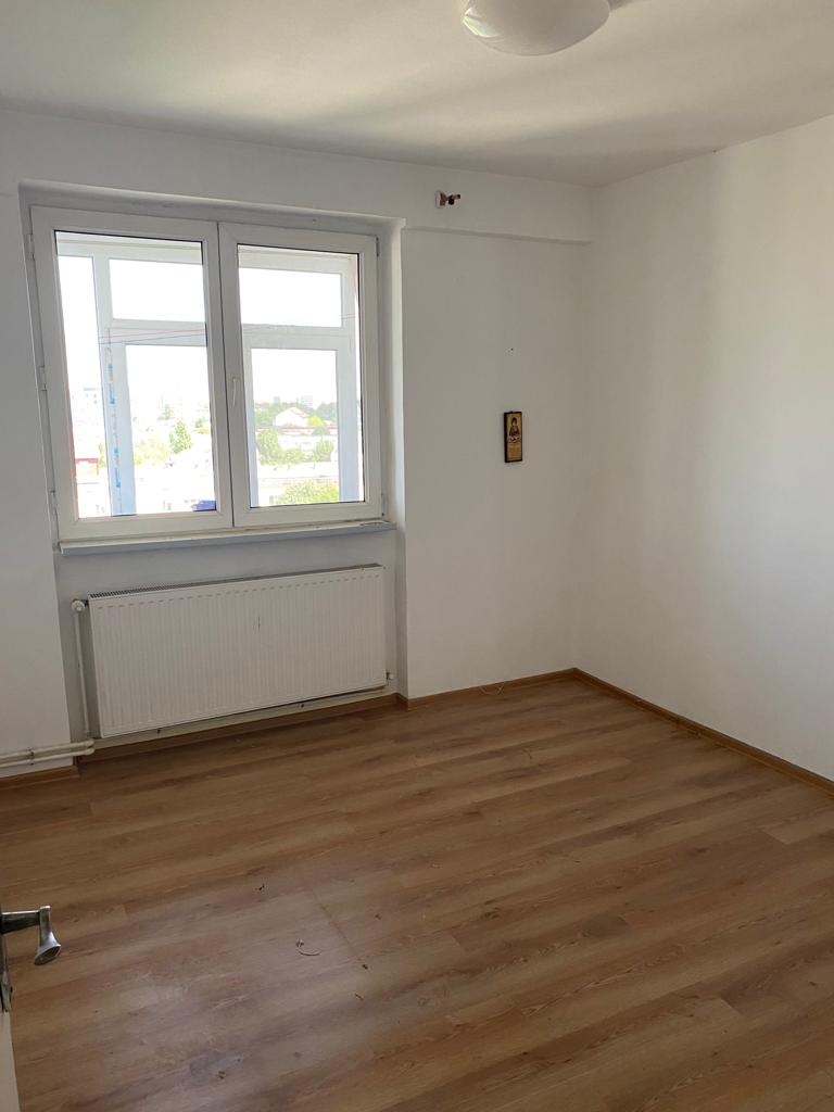 Apartament 3 camere decomandat vedere panoramica Sos Giurgiului