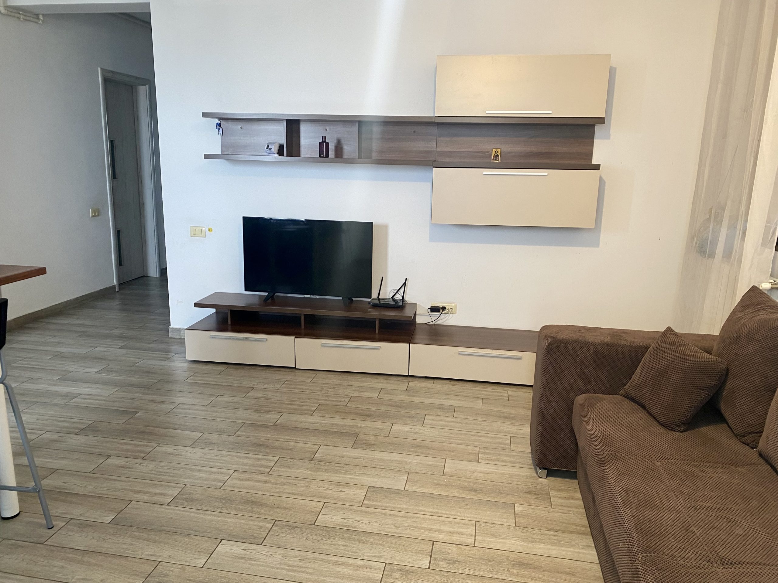 apartament de 3 camere de inchiriat in MILITARI