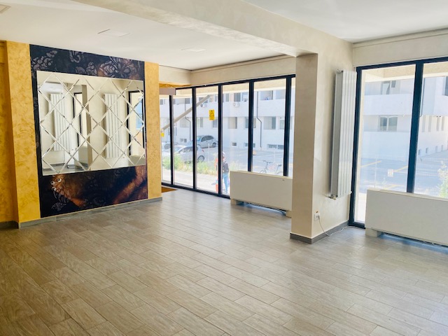 spatiu comercial de inchiriat in militari