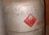 Aragaz marca Modern cu 4 ochiuri cu cuptor + butelie gas