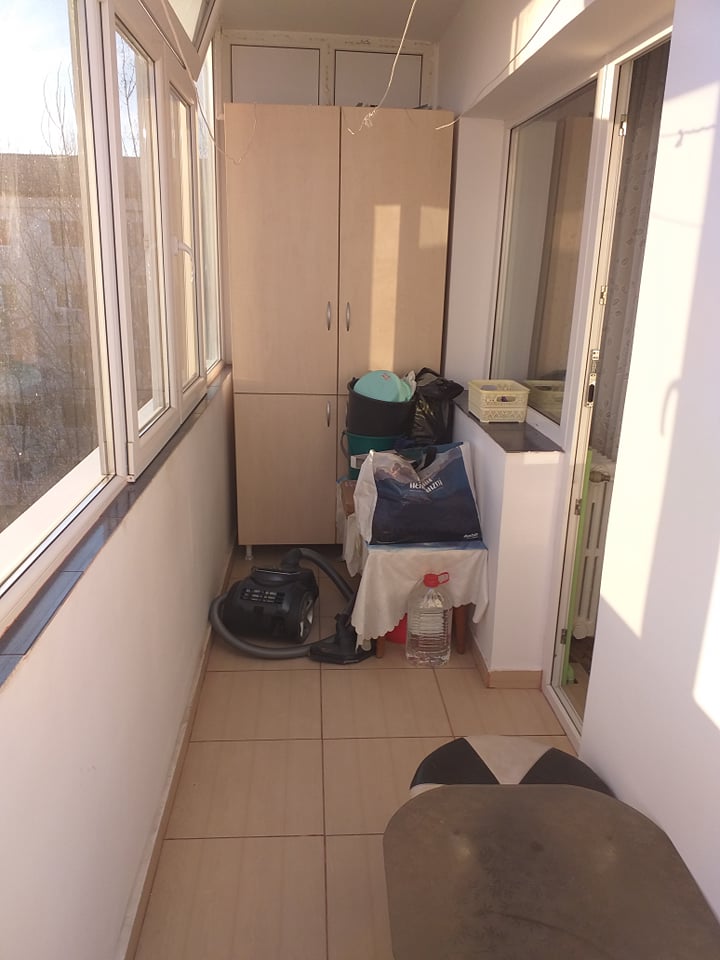 Dacia apartament 3 camere decomandat 72 mp cu CT