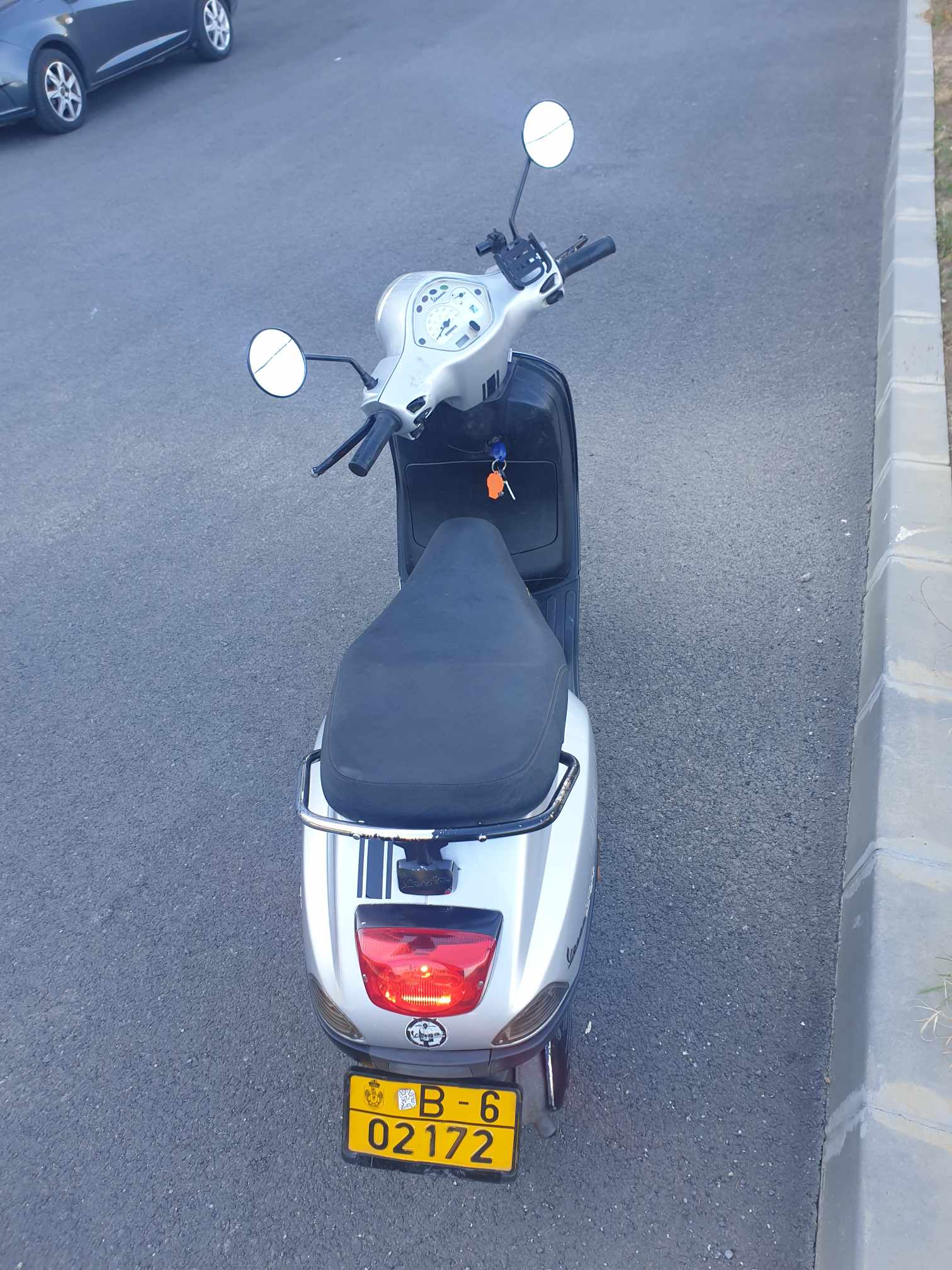 Vand Piaggio Vespa LX50 2T Propietar
