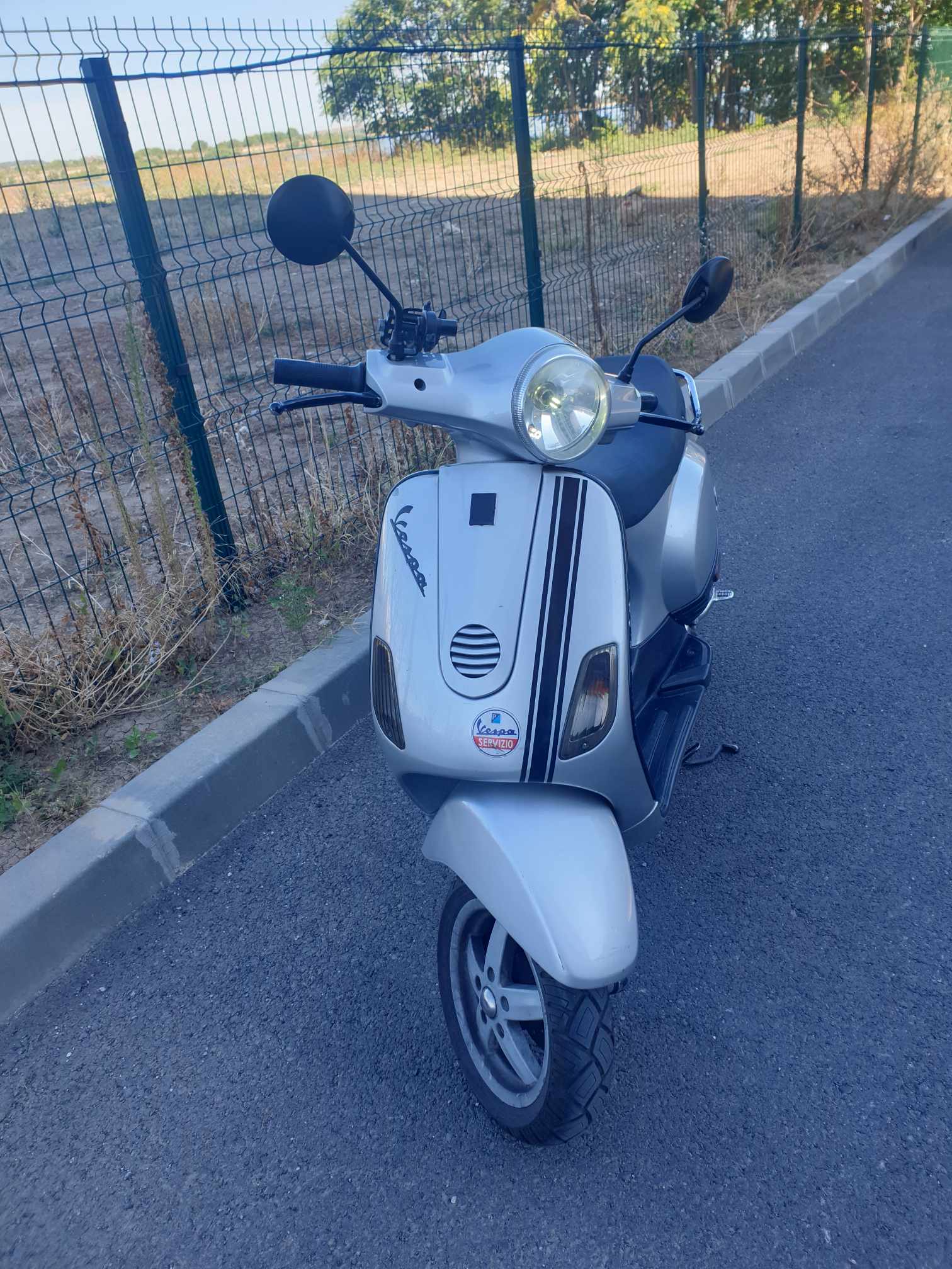 Vand Piaggio Vespa LX50 2T Propietar
