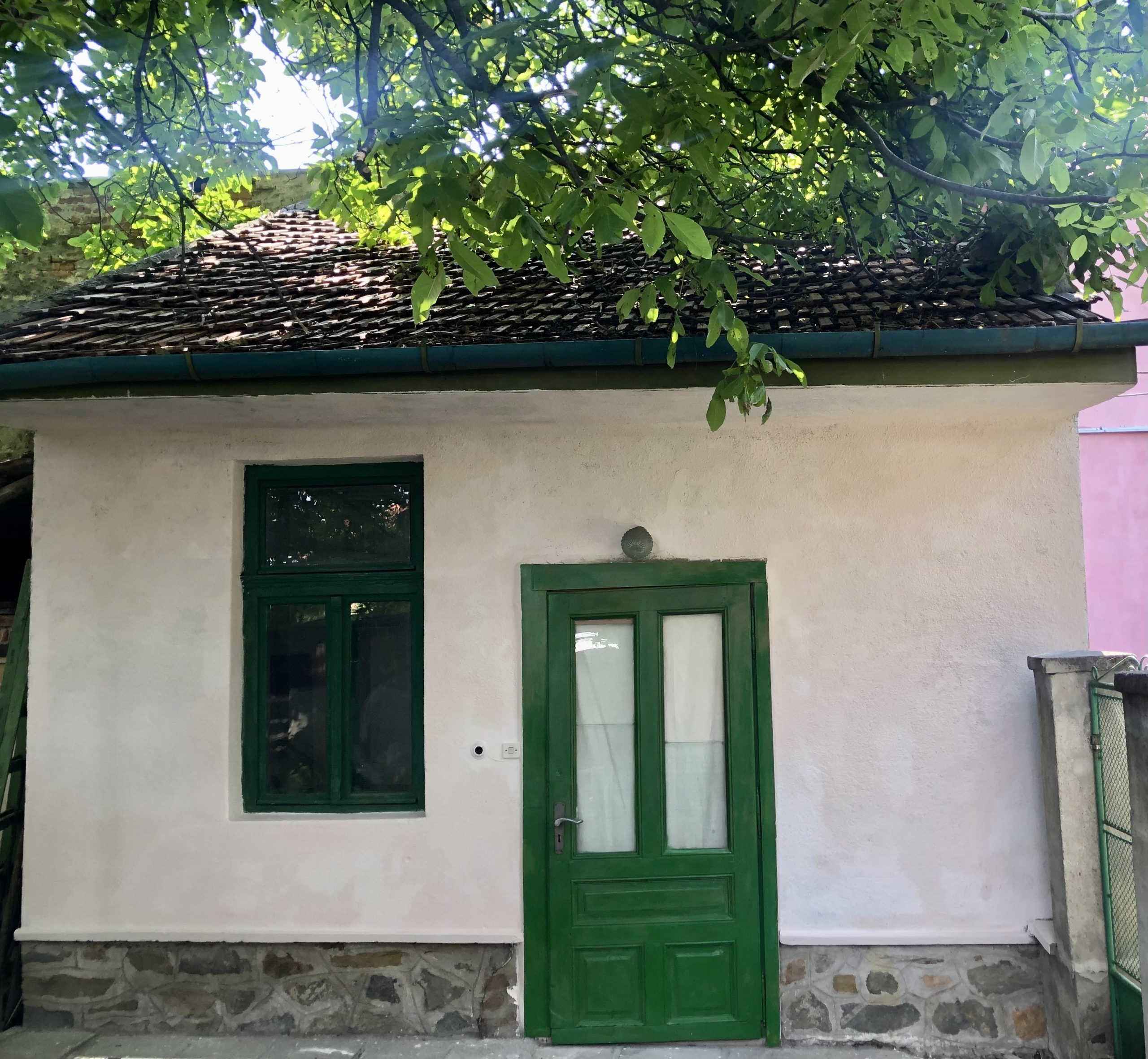 Spatiu de inchiriat magazie, deposit, birou