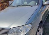 Proprietar vând Fiat albea an 2006 pe benzina
