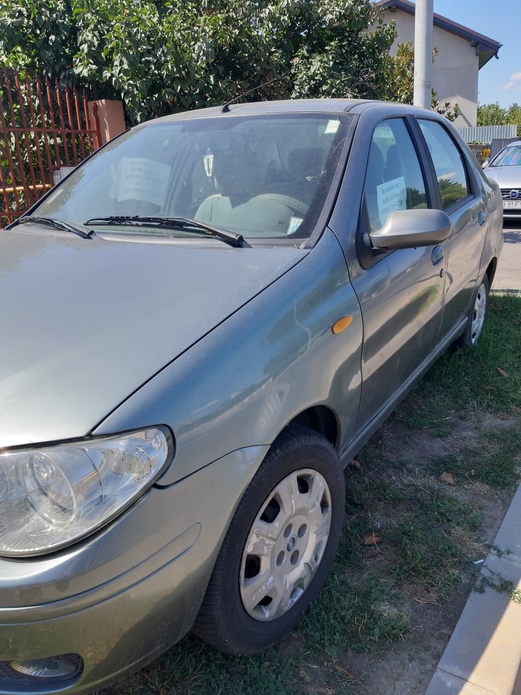Proprietar vând Fiat albea an 2006 pe benzina
