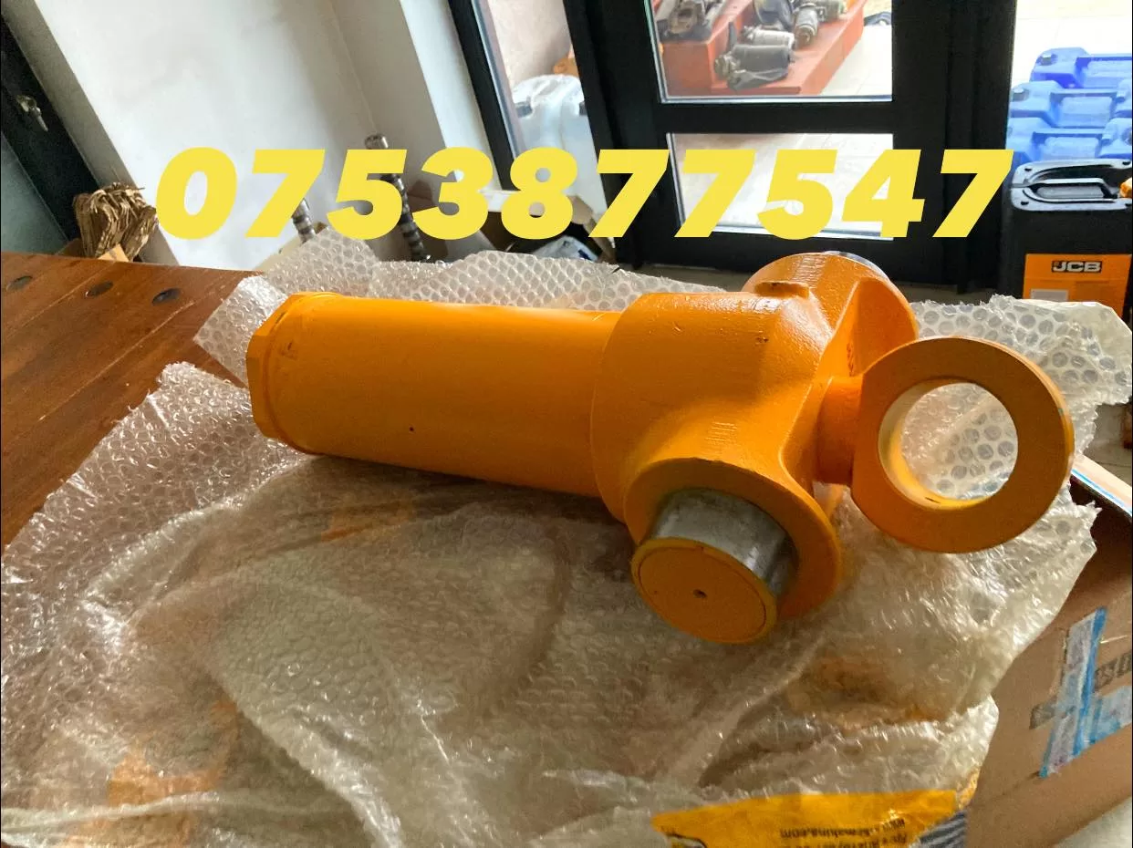 Cilindri JCB 3cx 4cx in STOC !!!