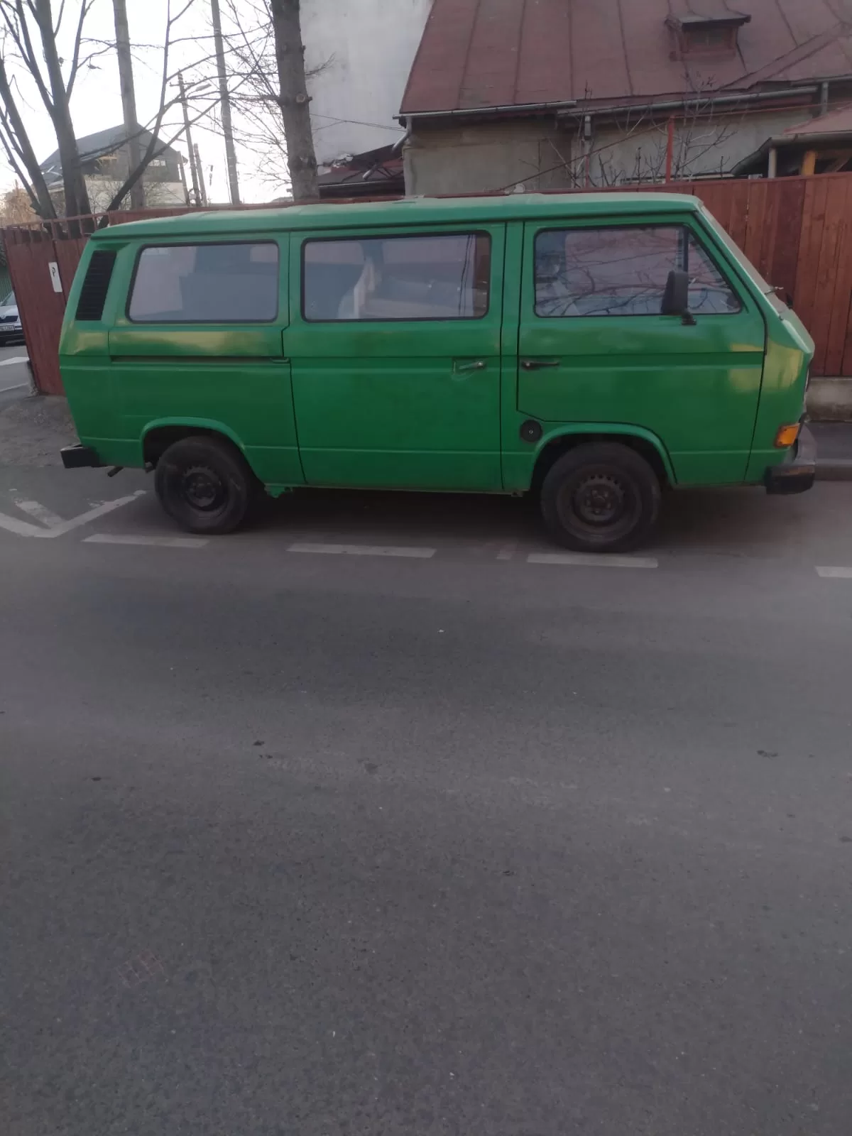 Vând Volkswagen Transporter T3 1.5 TDI 99.000 km