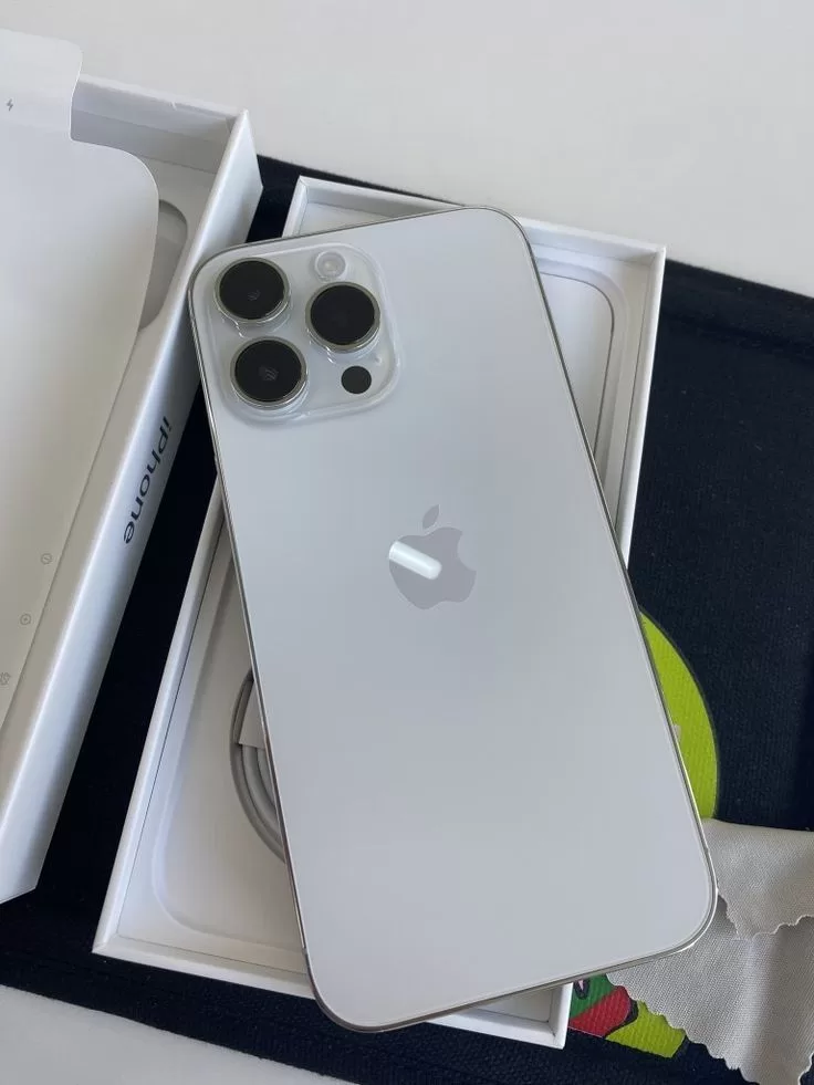 iPhone 15 Pro Max 256GB