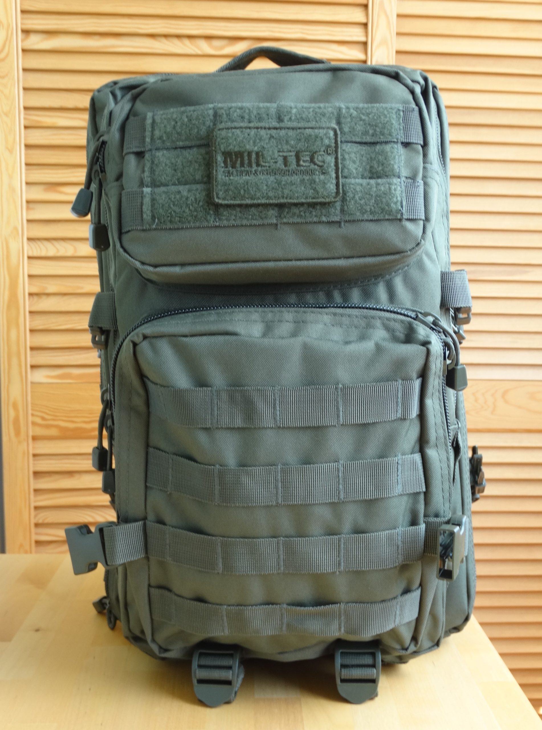 www.autenticshop.ro – RUCSAC MILITAR MIL-TEC Ghiozdan Tactic Asalt Armata Vanatoare Camping