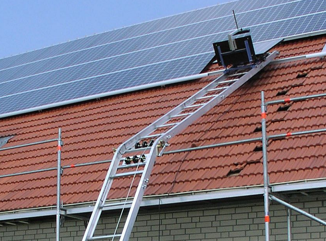 Lift pentru panouri solare