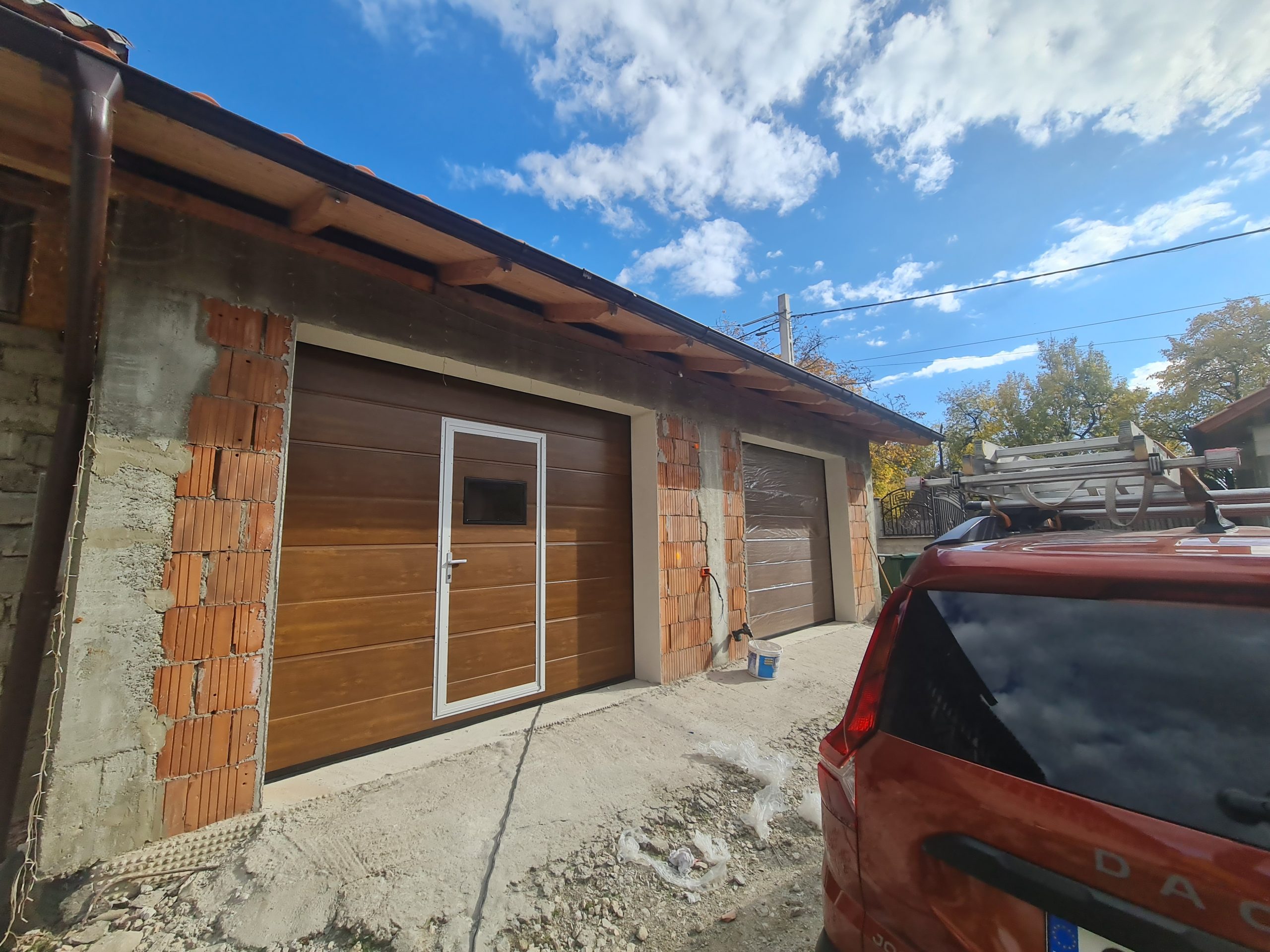 usa de garaj cu livrare si montaj in slatina,caracal,bals,scornicesti,corabia,draganesti,piatra olt,
